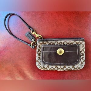 Coach emblem wristlet zipper pouch brown letter c leather small